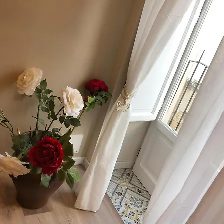 Alle Antiche Mura Di Casa Professa * Palermo